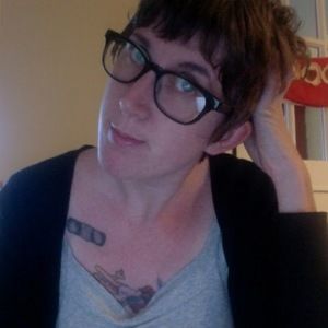 Meet your Posher, Caitlin